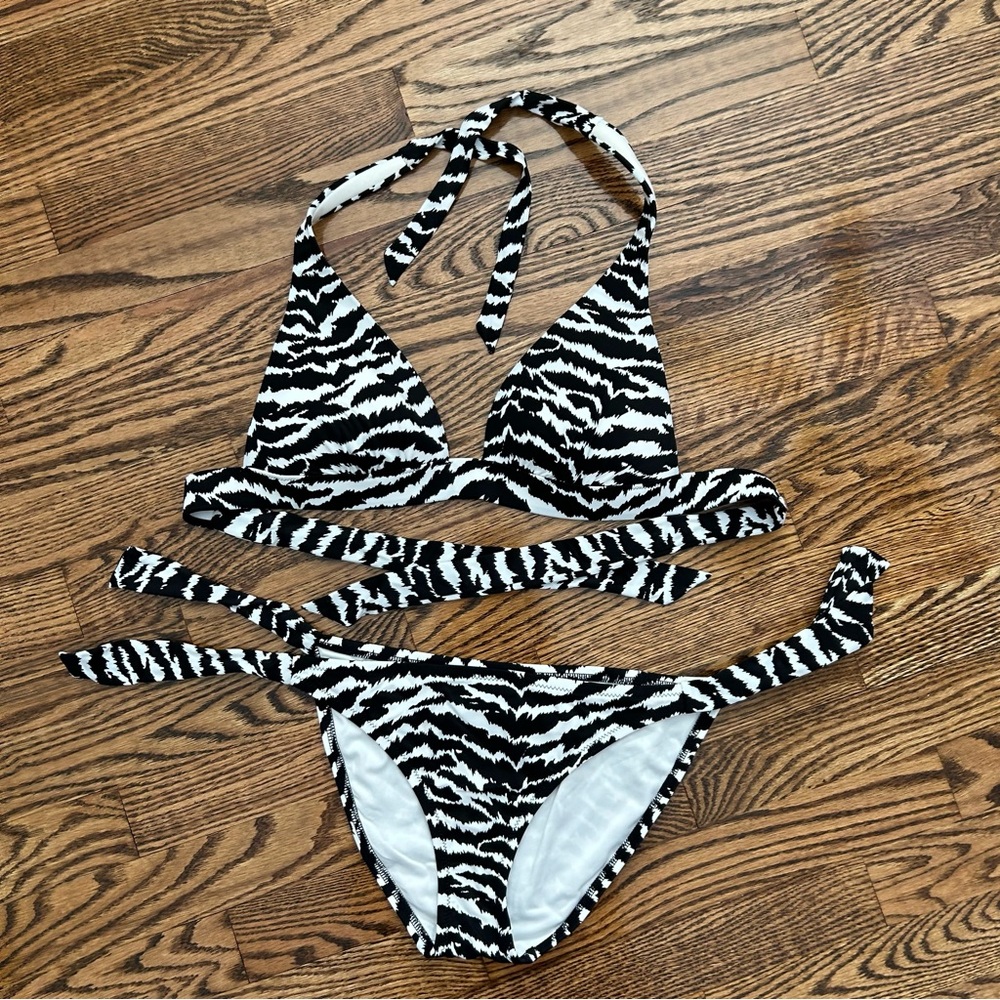 Victoria’s Secret NWOT zebra print Liya push-up halter bikini swimsuit